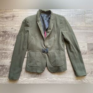 RW&CO olive green blazer jacket double stretch lining, shoulder padding